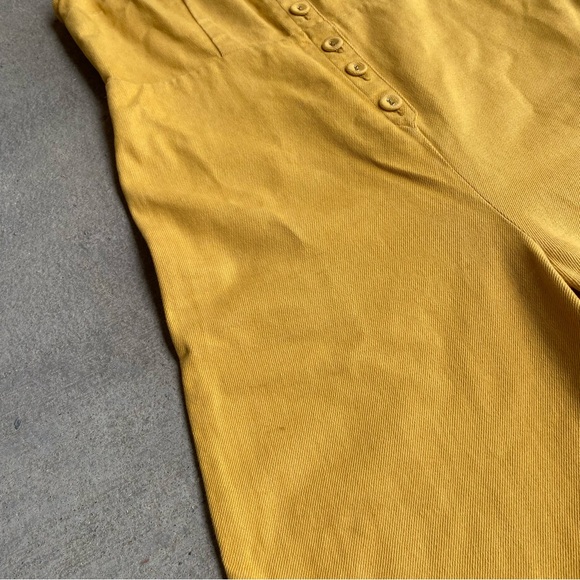 Urban Outfitters Mustard Denim Wide Leg Jumpsuit / Overalls Size Medium - Picture 12 of 12